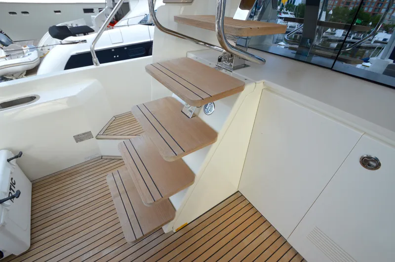 Slide: The Image of Prestige 630 2017 - 16