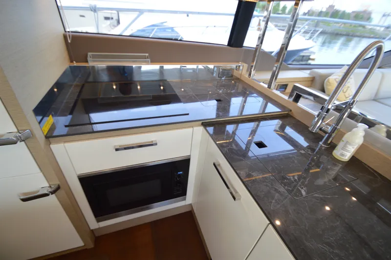 Slide: The Image of Prestige 630 2017 - 42