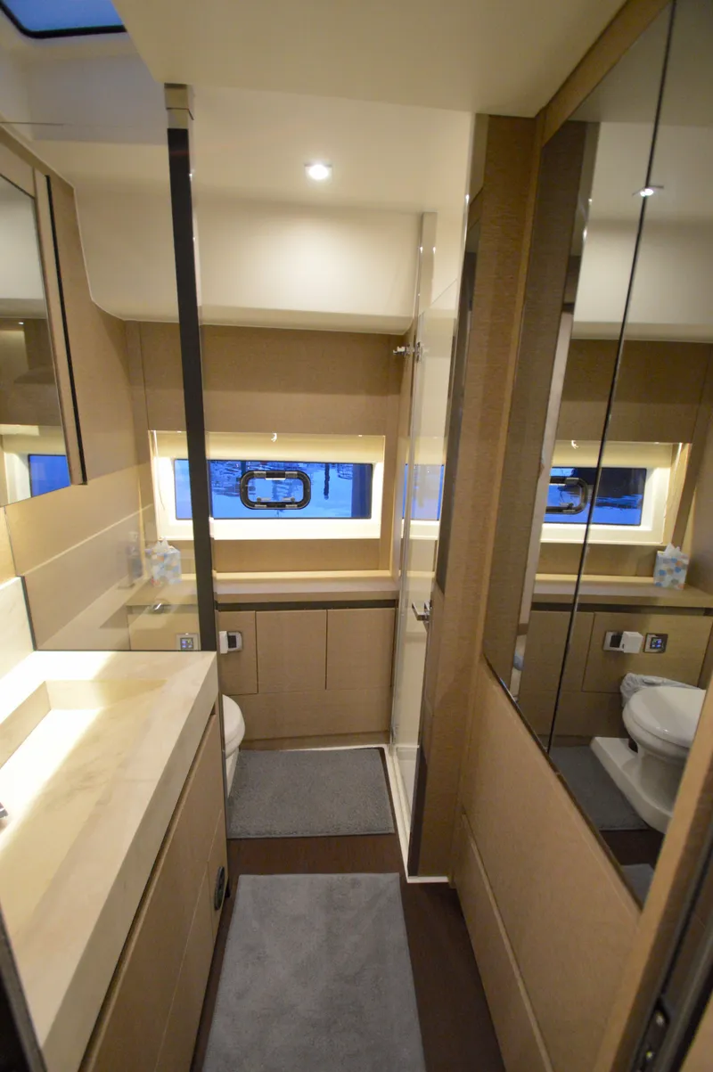 Slide: The Image of Prestige 630 2017 - 88