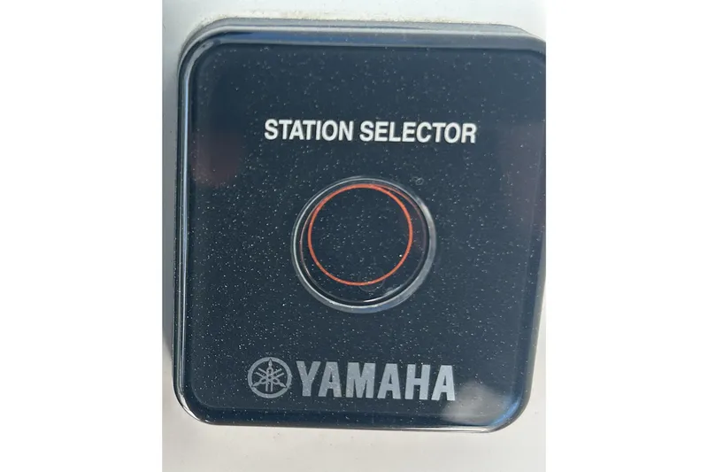 Slide: The Image of Yamaha station selector button on 2018 Albemarle 29 Express boat dashboard. - 45