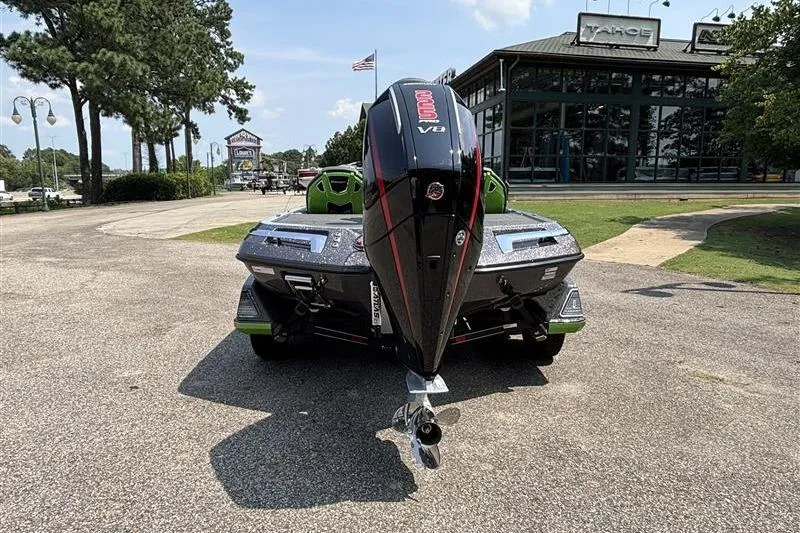 Slide: The Image of 2026 Ranger Z519R Cup-Equipped boat with powerful V8 engine, parked outdoors. - 4