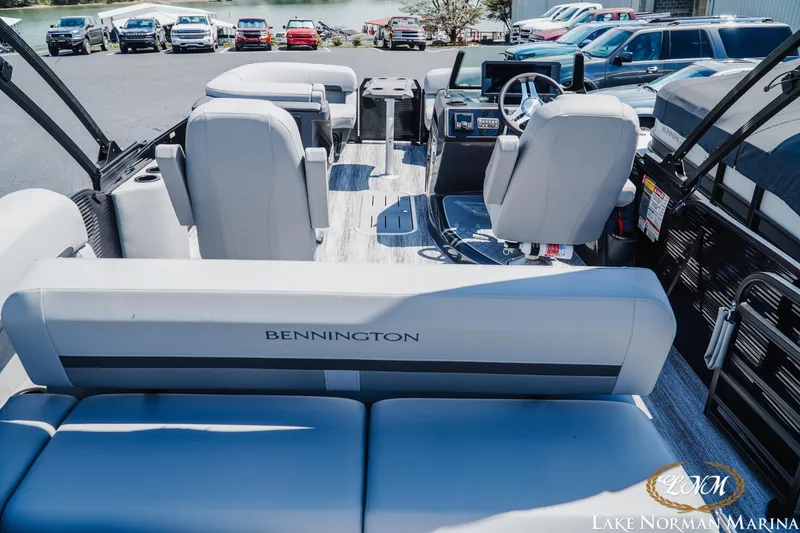 Slide: The Image of 2026 Bennington 23MSB pontoon boat interior at Lake Norman Marina. - 5