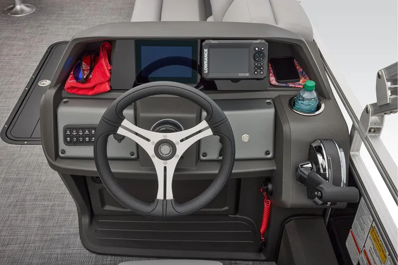 Slide: The Image of Sun Tracker Sportfish 24 XP3 2026 - 53