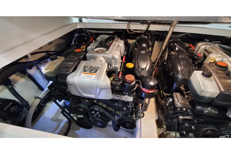 Slide: The Image of Engine compartment of a 2013 Formula 310 Bowrider with Big Block V8 engine. - 34