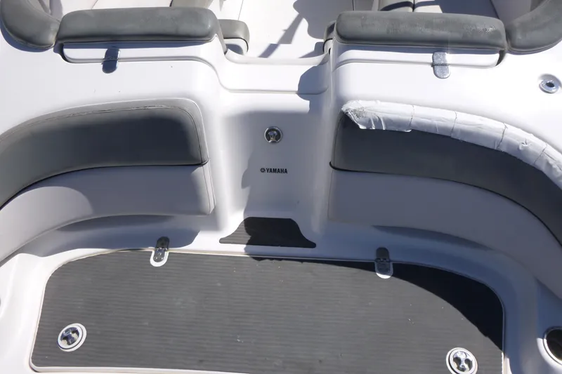 Slide: The Image of 2011 Yamaha Boats AR240 HO interior seating and deck detail. - 15