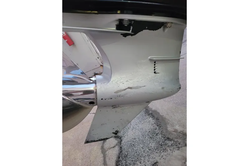 Slide: The Image of Close-up of 2024 Ranger Z520R Cup-Equipped boat propeller and lower unit. - 6