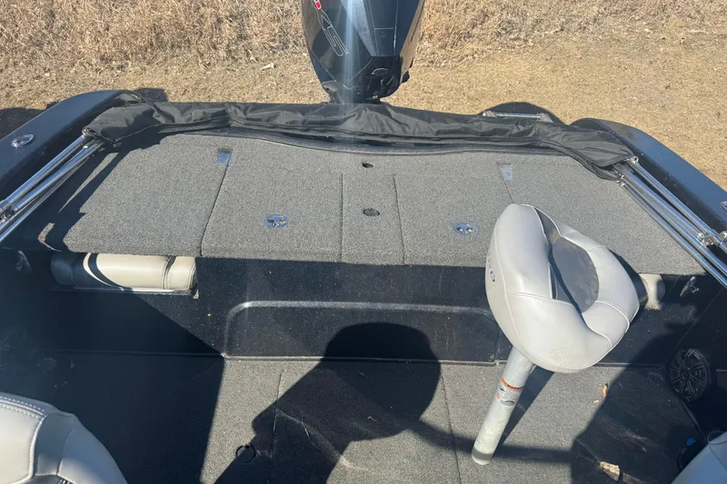 Slide: The Image of 2021 Nitro ZV19 Sport boat interior with seating and storage compartments. - 9