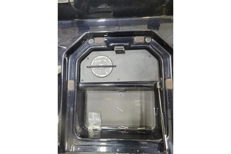 The Image of Ranger Z520R Cup-Equipped 2025 - undefined