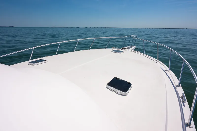 Slide: The Image of Viking 47 Convertible 1998 - 24