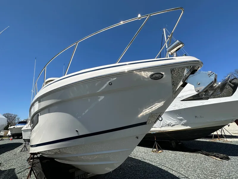 Slide: The Image of Regal 33 Express 2019 - 6