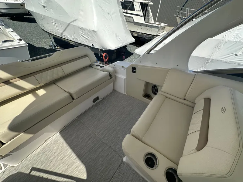 Slide: The Image of Regal 33 Express 2019 - 75