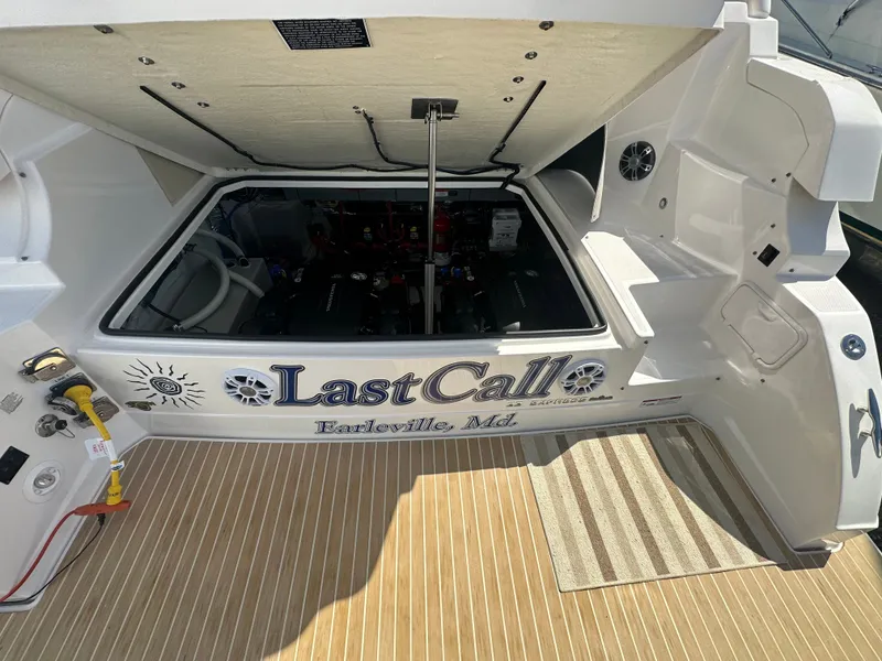 Slide: The Image of Regal 33 Express 2019 - 88