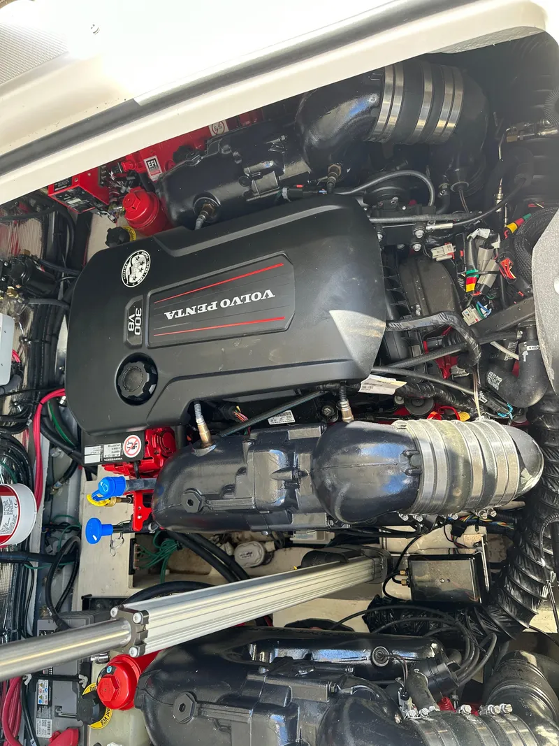 Slide: The Image of Regal 33 Express 2019 - 97