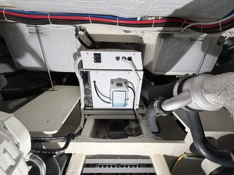 Slide: The Image of Tiara Q44 2017 - 22