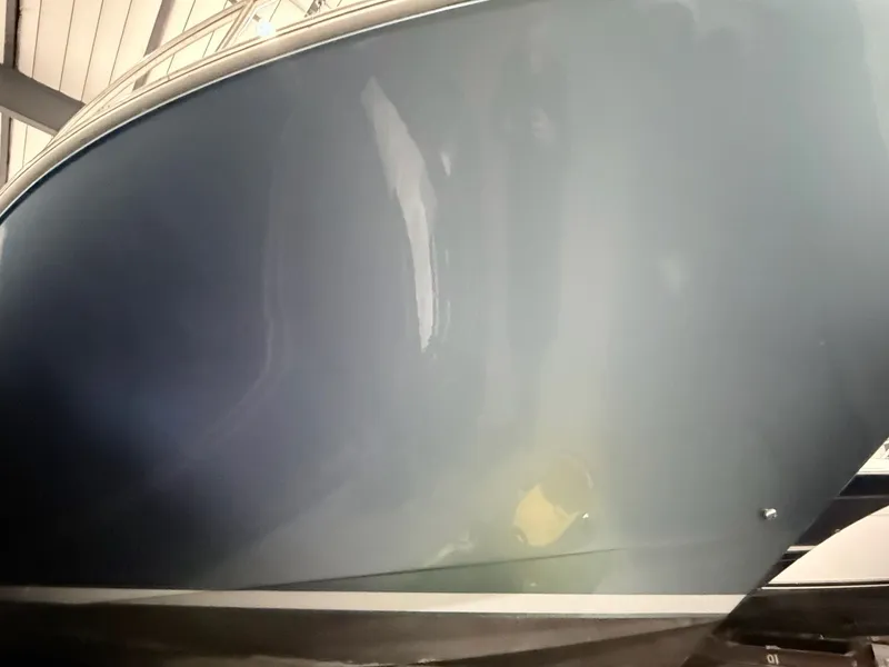 Slide: The Image of Tiara Q44 2017 - 3