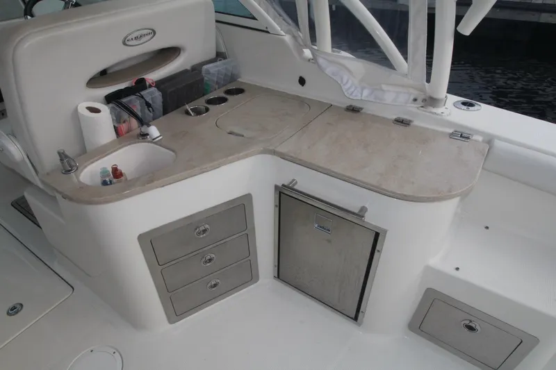 Slide: The Image of Sailfish 325 DC 2016 - 13