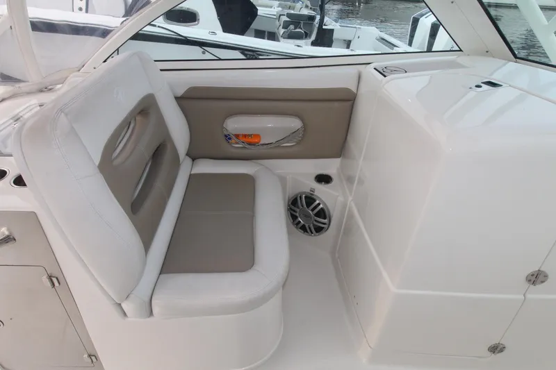 Slide: The Image of Sailfish 325 DC 2016 - 15