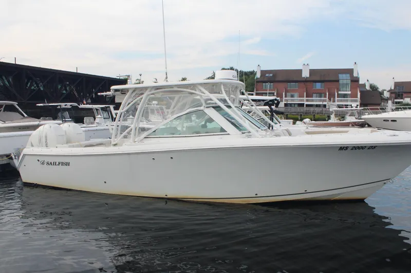 Slide: The Image of Sailfish 325 DC 2016 - 2