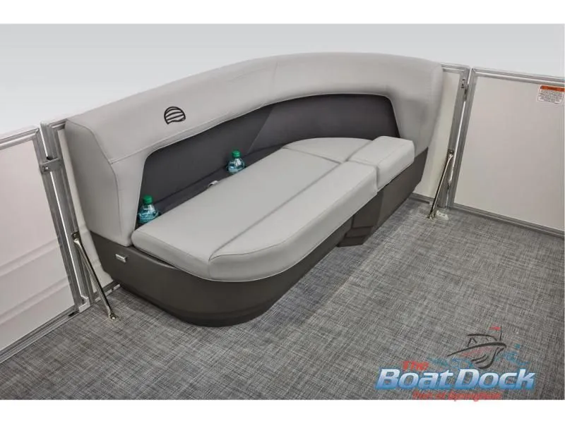 Slide: The Image of Party Barge 16 DLX 2026 - 15