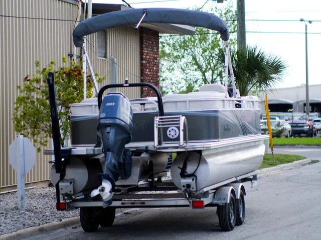 Slide: The Image of Avalon 22 2018 - 41