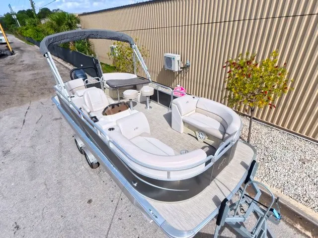 Slide: The Image of Avalon 22 2018 - 8