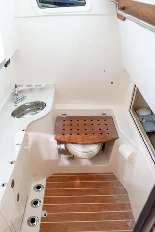 Slide: The Image of Grady-White 326 2026 - 18