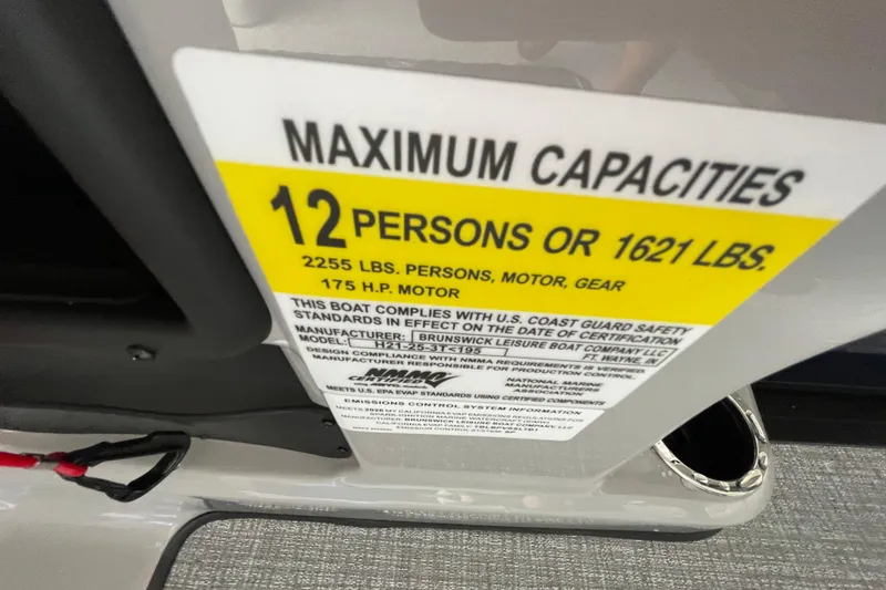 Slide: The Image of Capacity label on 2026 Harris Cruiser 210 SLDH, 12 persons or 1621 lbs limit. - 9