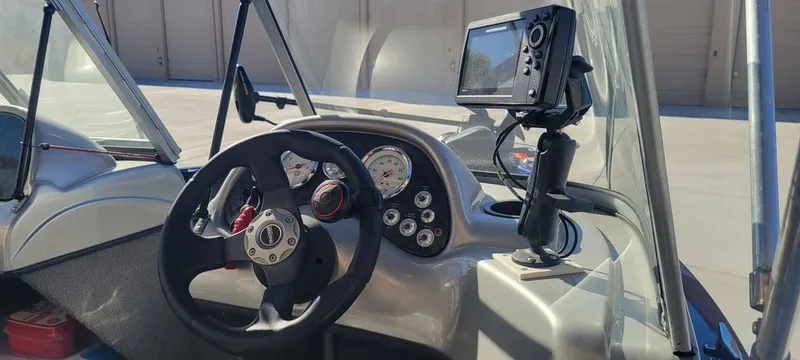 Slide: The Image of Tracker PRO GUIDE 2012 - 3