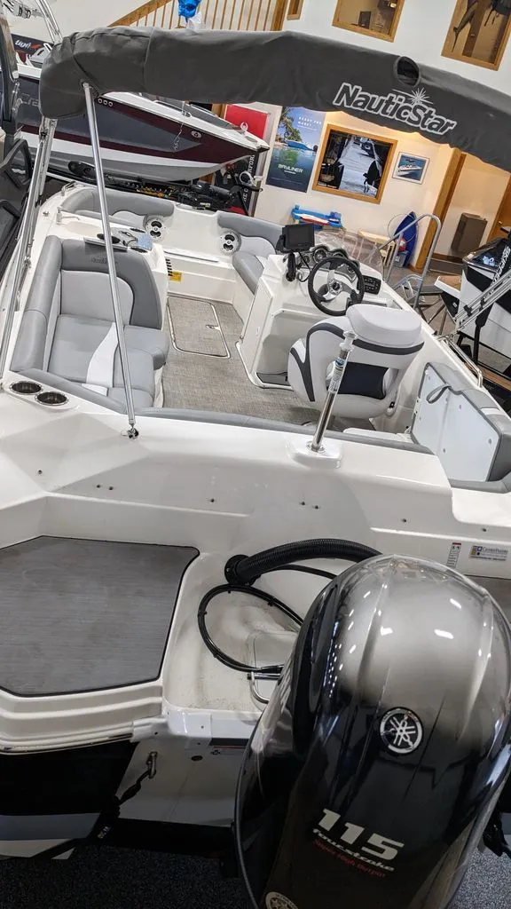 Slide: The Image of NauticStar CS 2030 2023 - 2