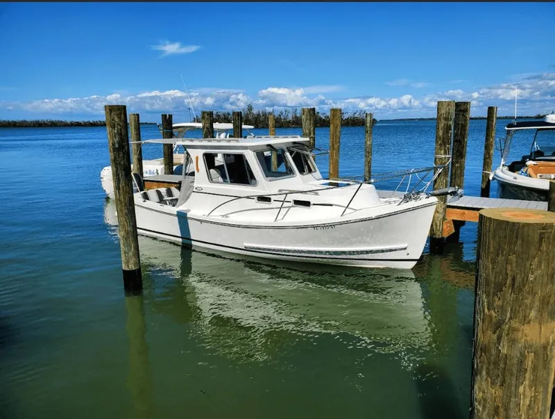 The Image of Eastern 248 Islander 2021 - 0