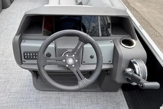 Slide: The Image of Steering console of 2026 Sun Tracker Party Barge 20 DLX pontoon boat. - 11