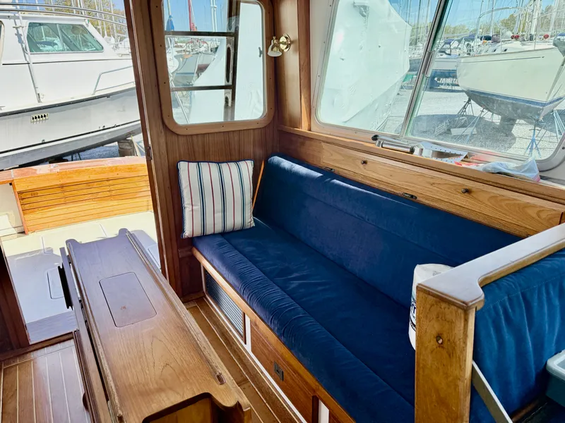 Slide: The Image of Shannon Custom Downeast 36 1993 - 11