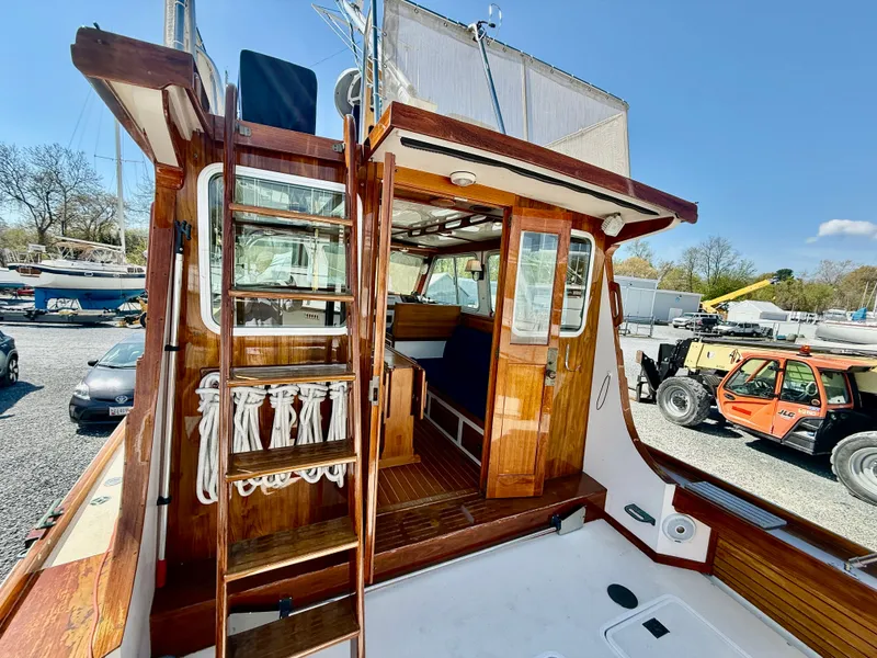 Slide: The Image of Shannon Custom Downeast 36 1993 - 2