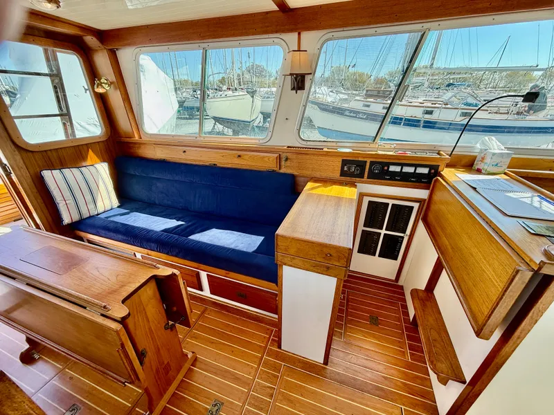 Slide: The Image of Shannon Custom Downeast 36 1993 - 21