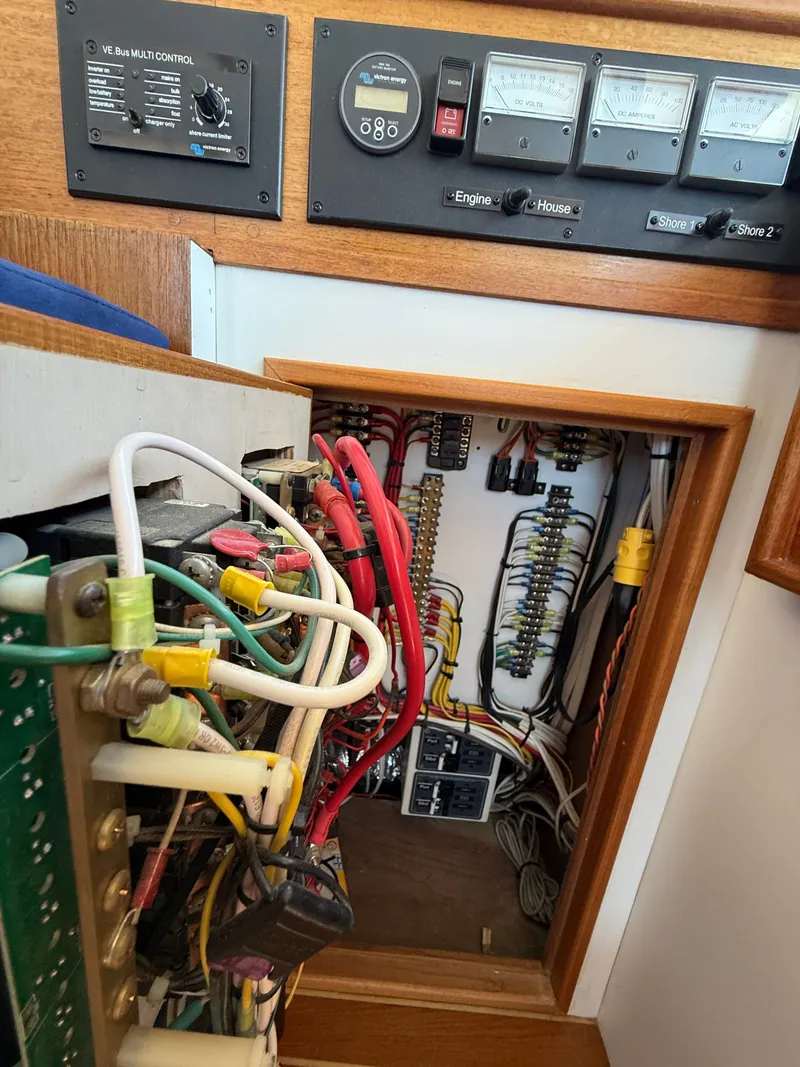 Slide: The Image of Shannon Custom Downeast 36 1993 - 32