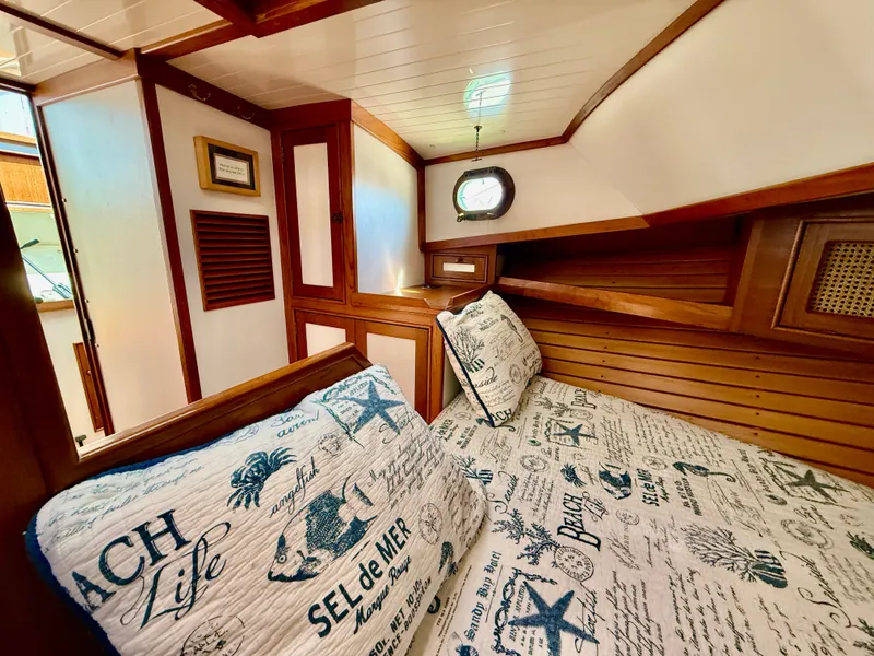 Slide: The Image of Shannon Custom Downeast 36 1993 - 57