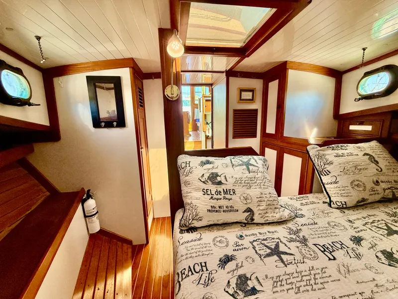 Slide: The Image of Shannon Custom Downeast 36 1993 - 58