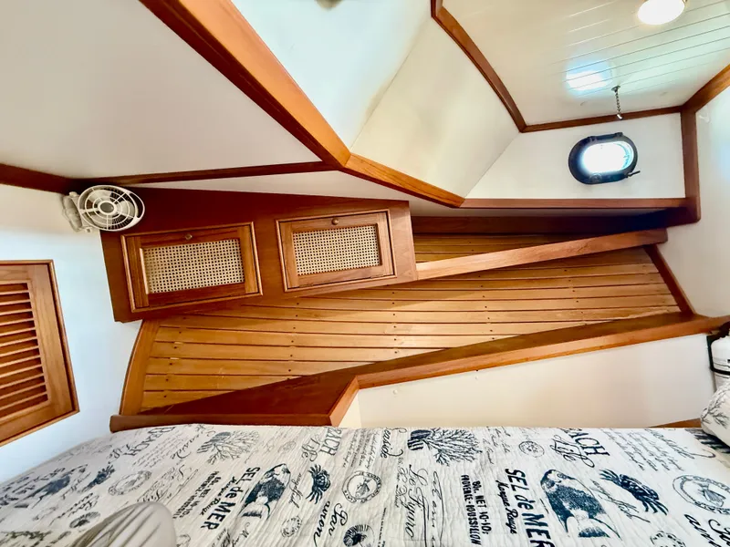 Slide: The Image of Shannon Custom Downeast 36 1993 - 59