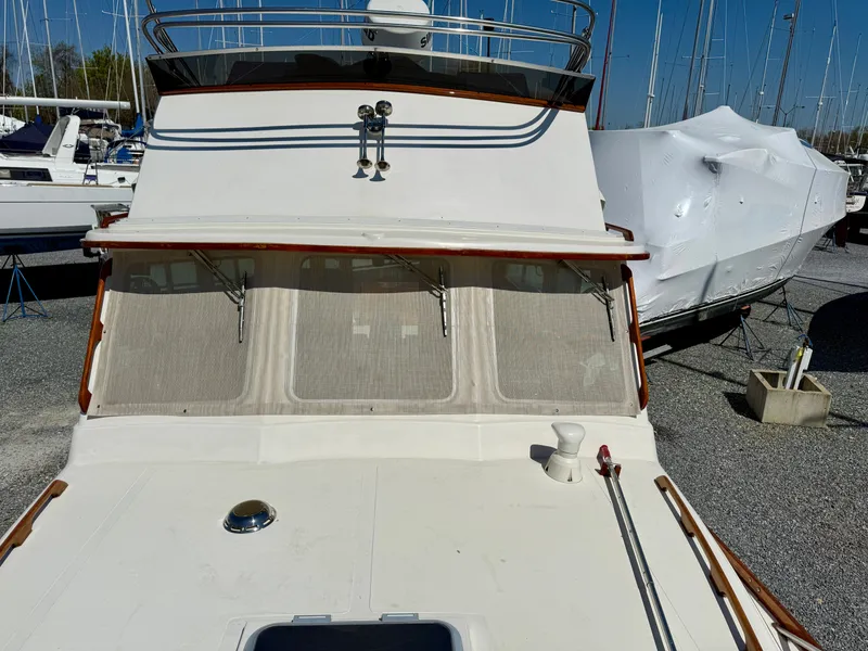 Slide: The Image of Shannon Downeast Custom 36 1993 - 102