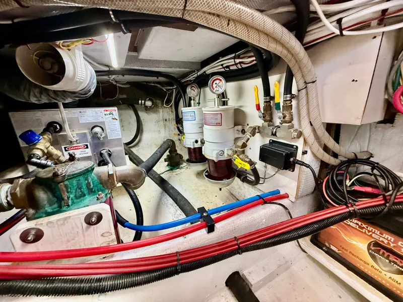 Slide: The Image of Shannon Downeast Custom 36 1993 - 84