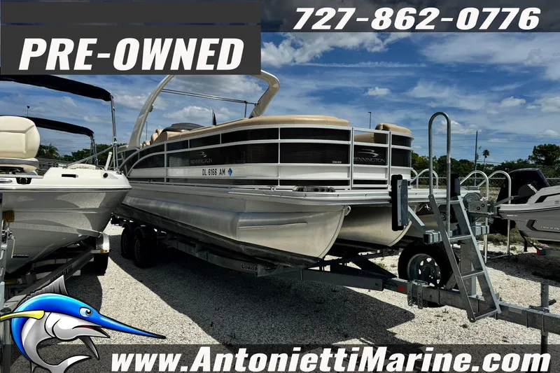 Slide: The Image of Pre-owned 2016 Bennington 2550 RS pontoon boat on trailer at Antonietti Marine. - 3