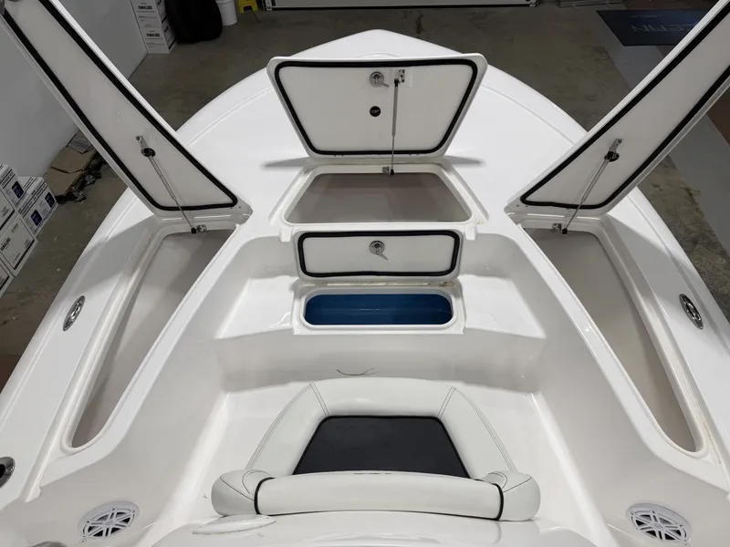 Slide: The Image of Tidewater 2110BMT 2026 - 8