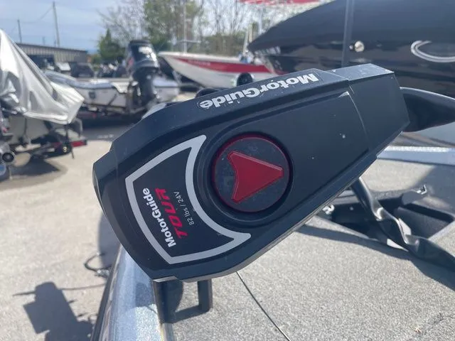 Slide: The Image of Triton 17 Pro Series 2014 - 3