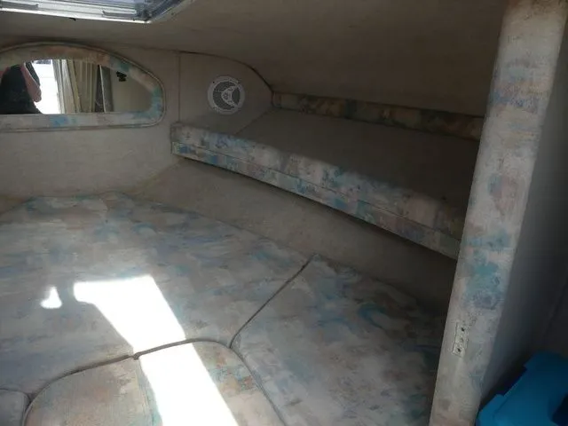 Slide: The Image of Sea Ray VS 21 1996 - 11