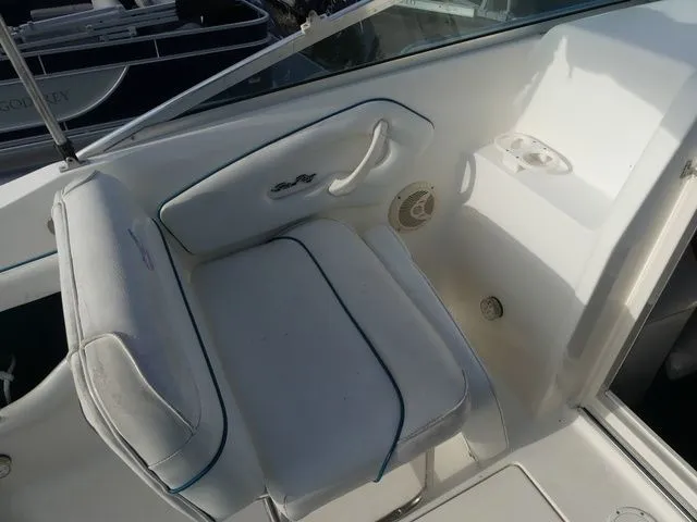 Slide: The Image of Sea Ray VS 21 1996 - 16