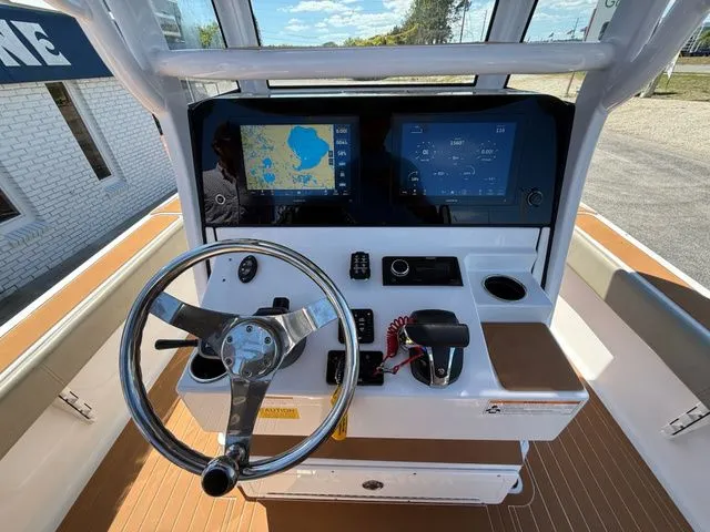 Slide: The Image of Sportsman Masters 267OE Bay Boat 2023 - 19