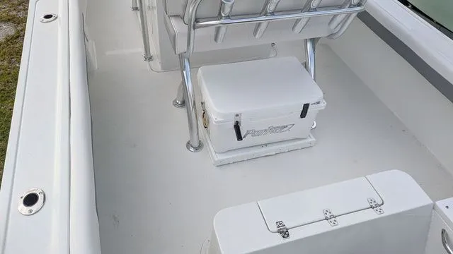 Slide: The Image of Parker Marine 210 Coastal 2026 - 10