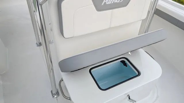 Slide: The Image of Parker Marine 210 Coastal 2026 - 8