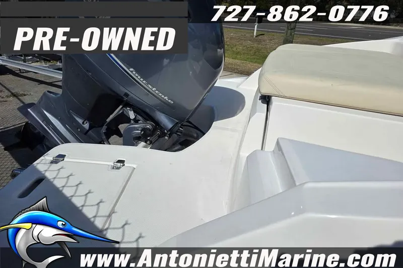 Slide: The Image of Pre-owned 2020 Regal 21 OBX boat with outboard motor, available at Antonietti Marine. - 18