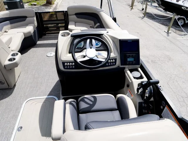 Slide: The Image of Barletta 22 QC 2023 - 3